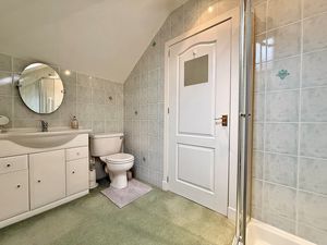 Photo 27- click for photo gallery